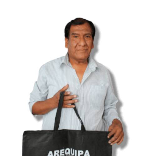Artesano Luis Arturo Flores Veliz
