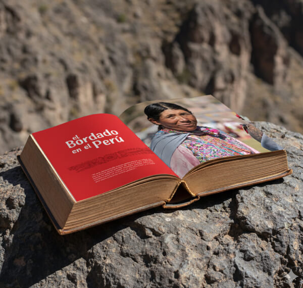 textil--libro Libro Bordados del Colca